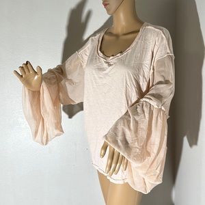 Nice top with long sleeves cream color